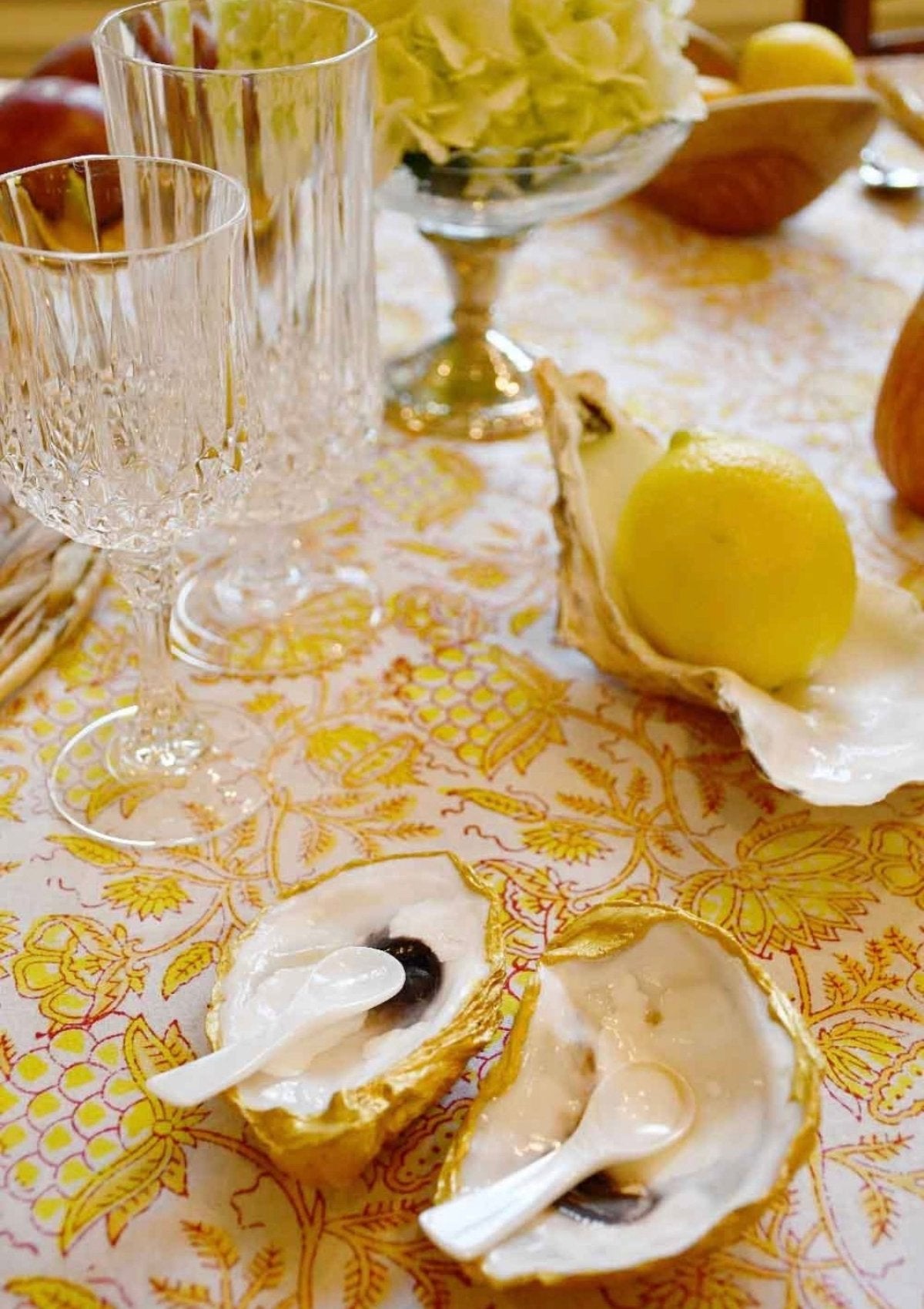 lemon-sun-botanical-toile-tablecloth-tablecloths-georgia-kate