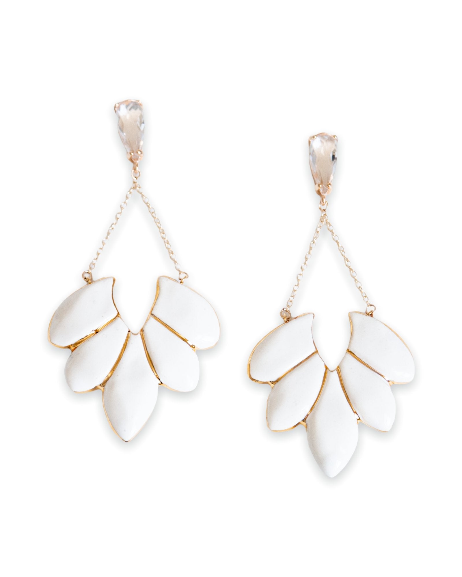 veuve-statement-earring-white-susan-gordon-accessories-jewelry-earrings-georgia-kate 